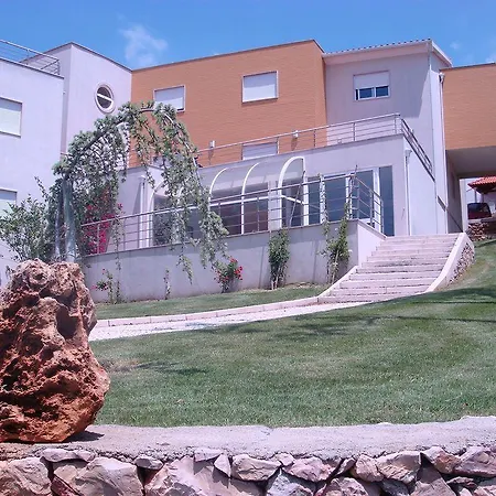 Residencia Santa Marta Hotel 3*