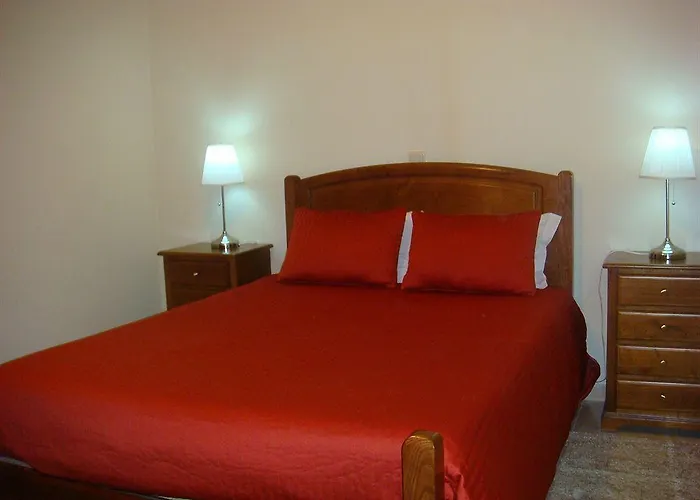 Residencia Santa Marta 3* Томар