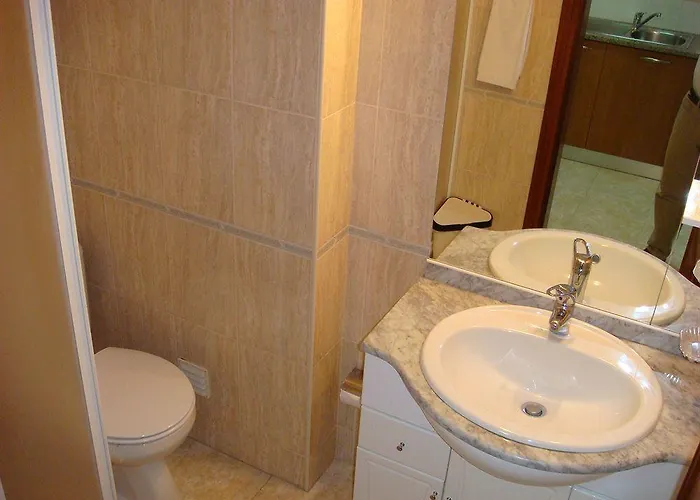 Residencia Santa Marta Отель