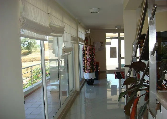 Residencia Santa Marta Томар