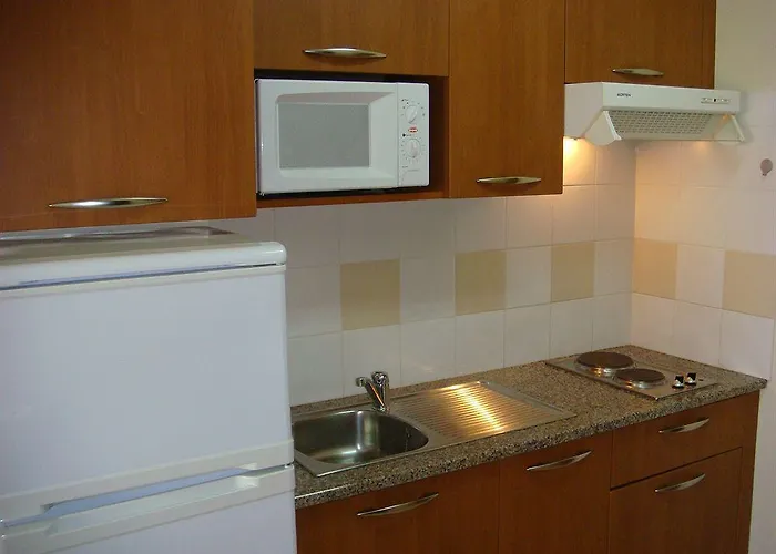 Residencia Santa Marta Отель Томар